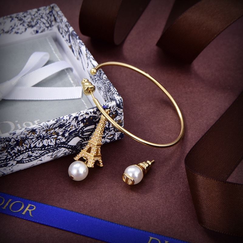 Christian Dior Earrings